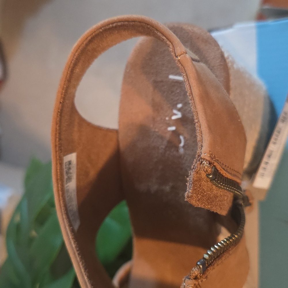 TOMS Women's Brown Wedge Sandals - Picture 9 of 16